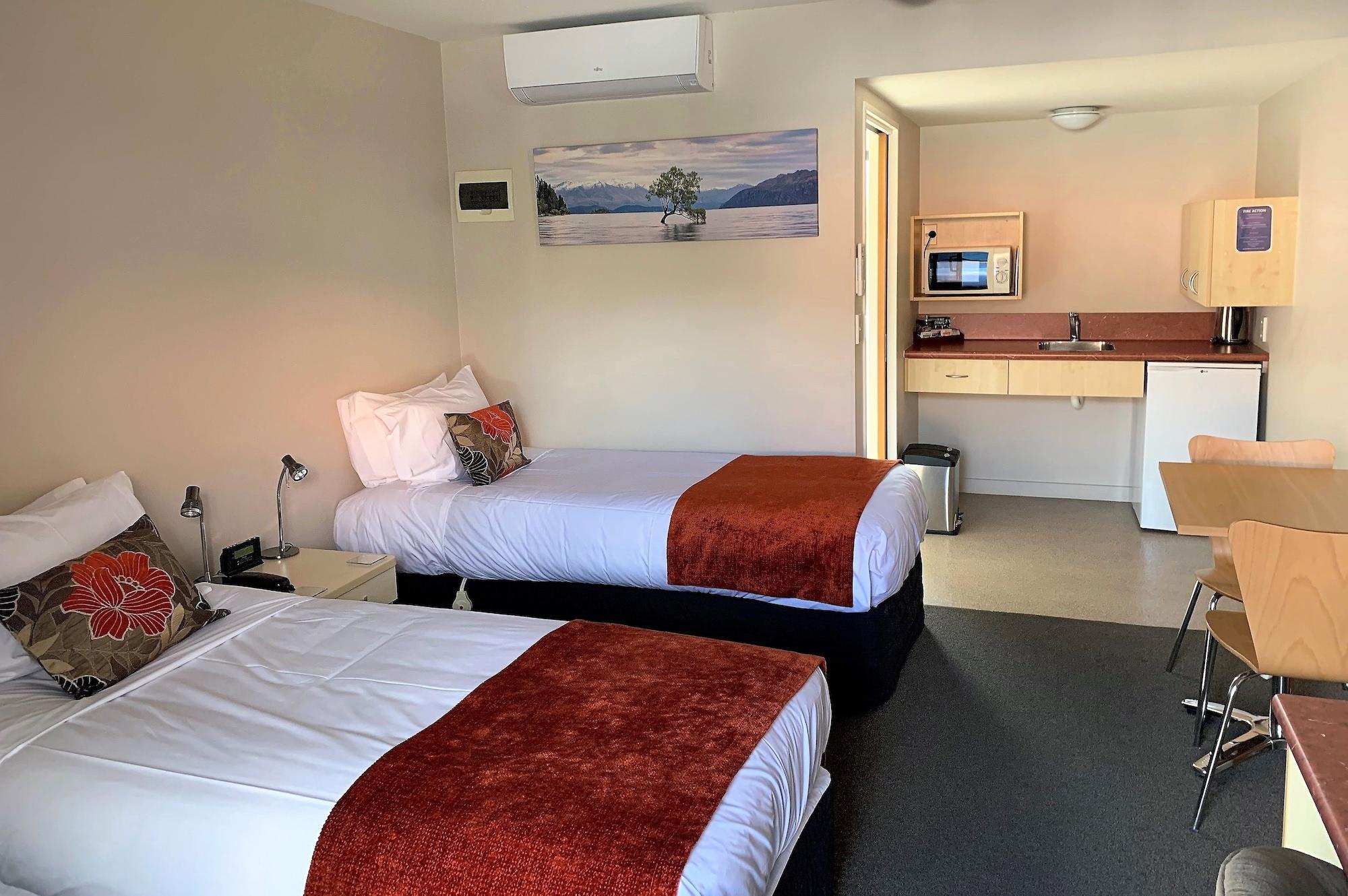 Bella Vista Motel Lake Wanaka Bagian luar foto